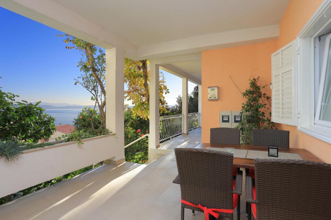 Apartments By The Sea Podgora, Makarska - 2594 Exterior photo